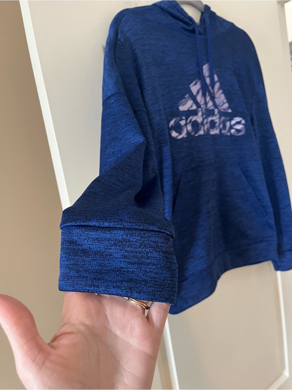 adidas Unisex Blue Hooded Logo Sweatshirt Finger Holes Long Sleeve Size Medium - Picture 7 of 16